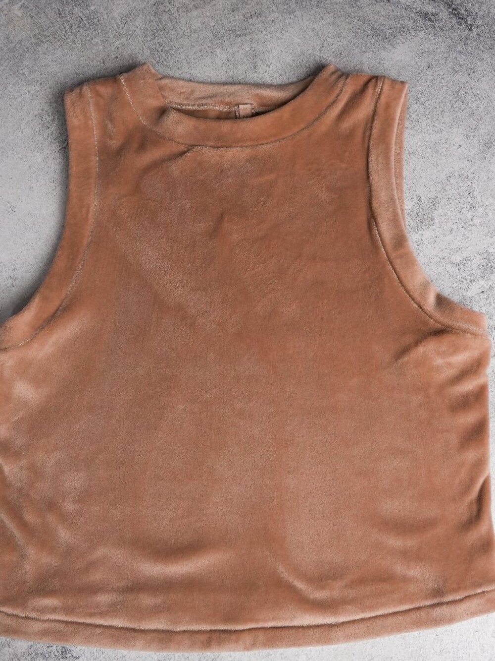 SKIMS Velour High Neck Tank Top Size L